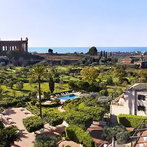 Athena 5*, Agrigento Italia