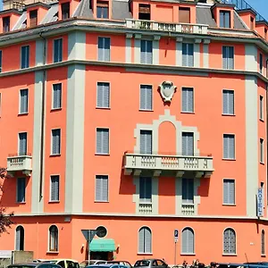 Edy , Milán Italia